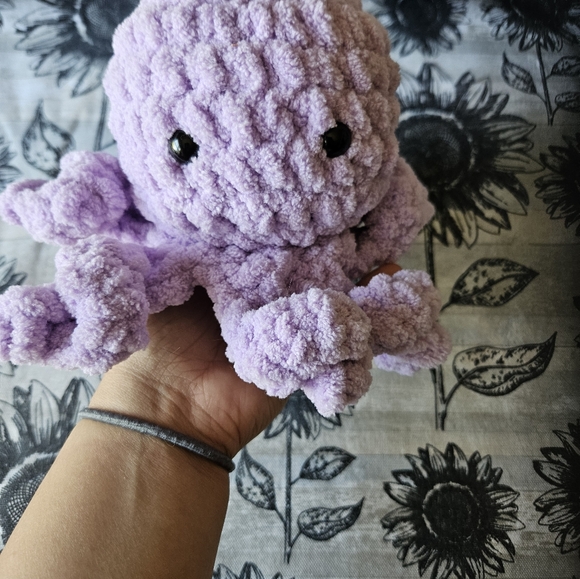 Happy valentines day! See you next week! Like my new show listing! - Picture 16 of 16